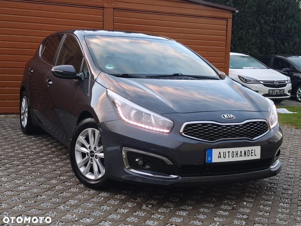 Kia Ceed 1.6 GDI Platinum Edition - 2