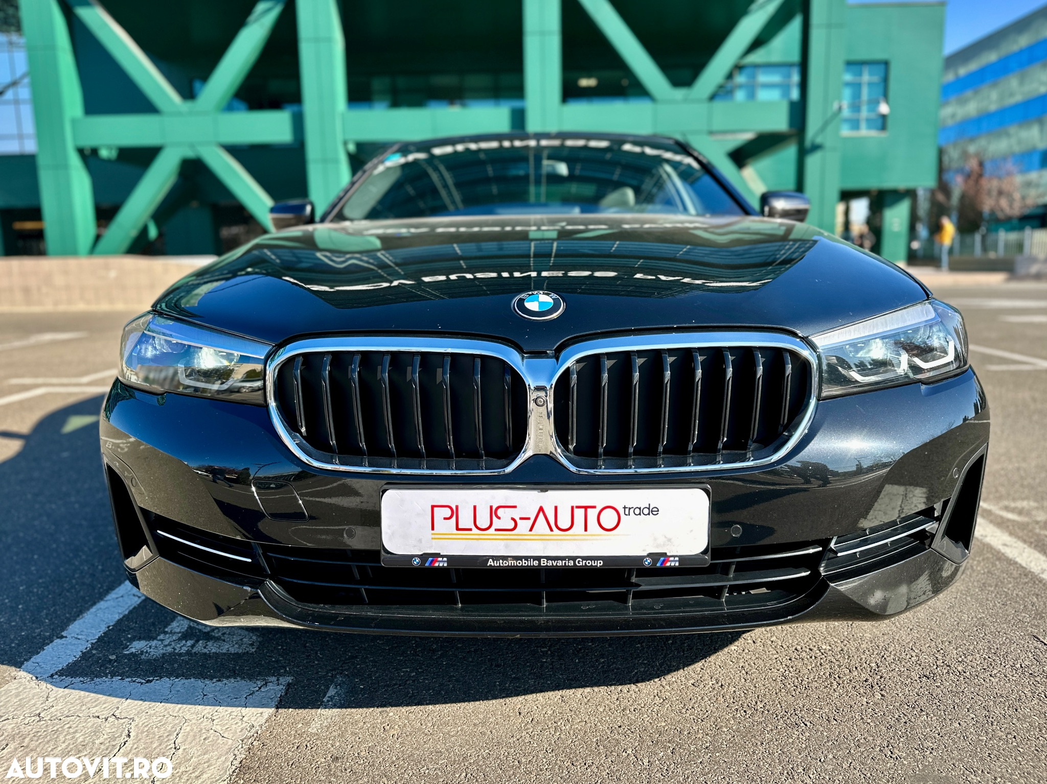 BMW Seria 5 530e xDrive AT PHEV - 3
