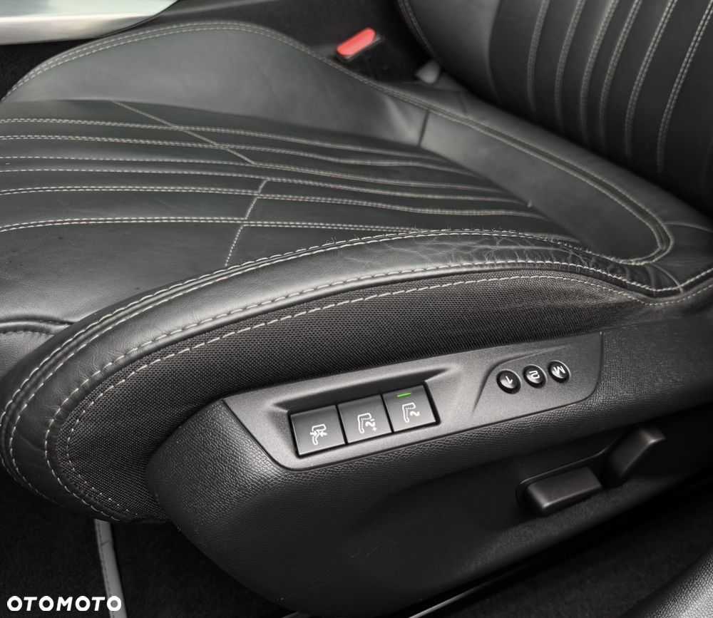 Peugeot 308 BlueHDi 150 EAT6 Stop & Start GT-Line Edition - 20