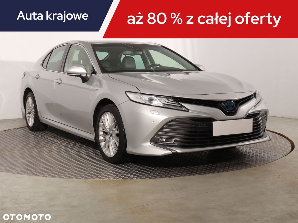 Toyota Camry - 3