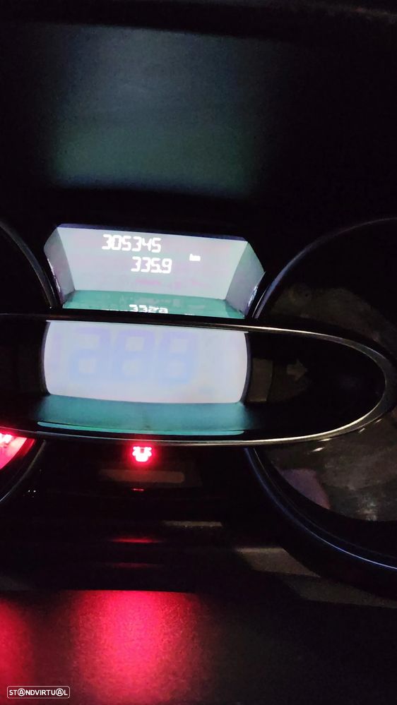 Renault Clio Sport Tourer 1.5 dCi GT Line - 4