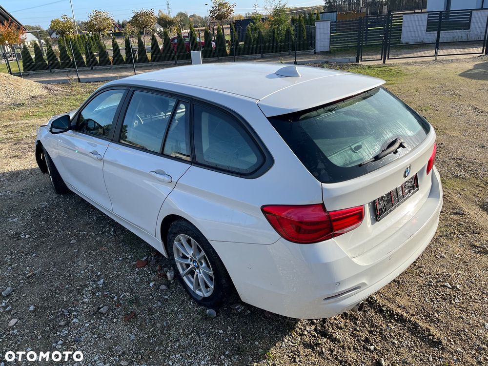 BMW Seria 3 318d xDrive - 4