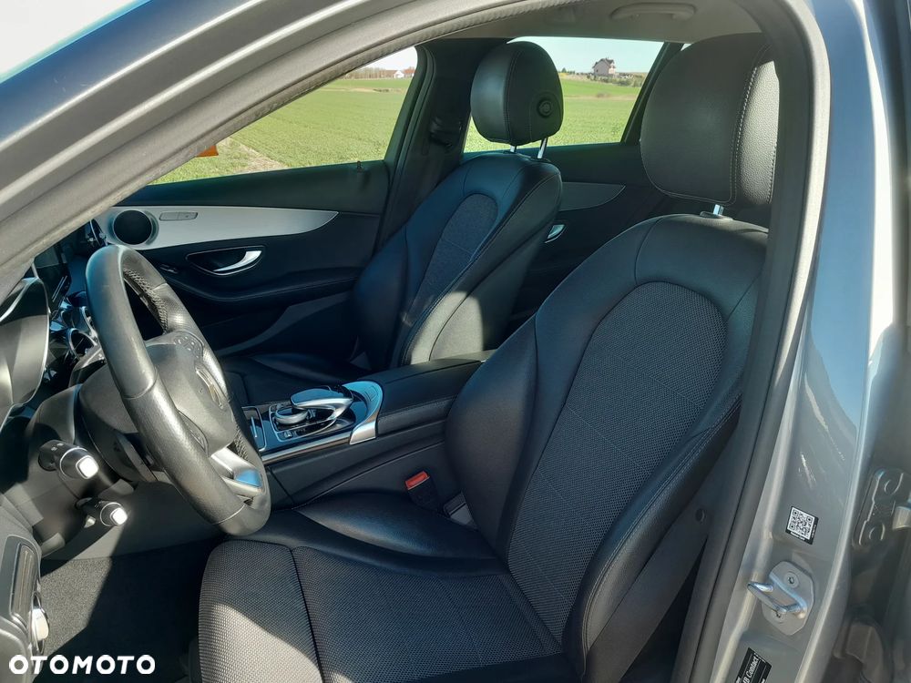 Mercedes-Benz Klasa C 220 CDI 7G-TRONIC Edition - 17