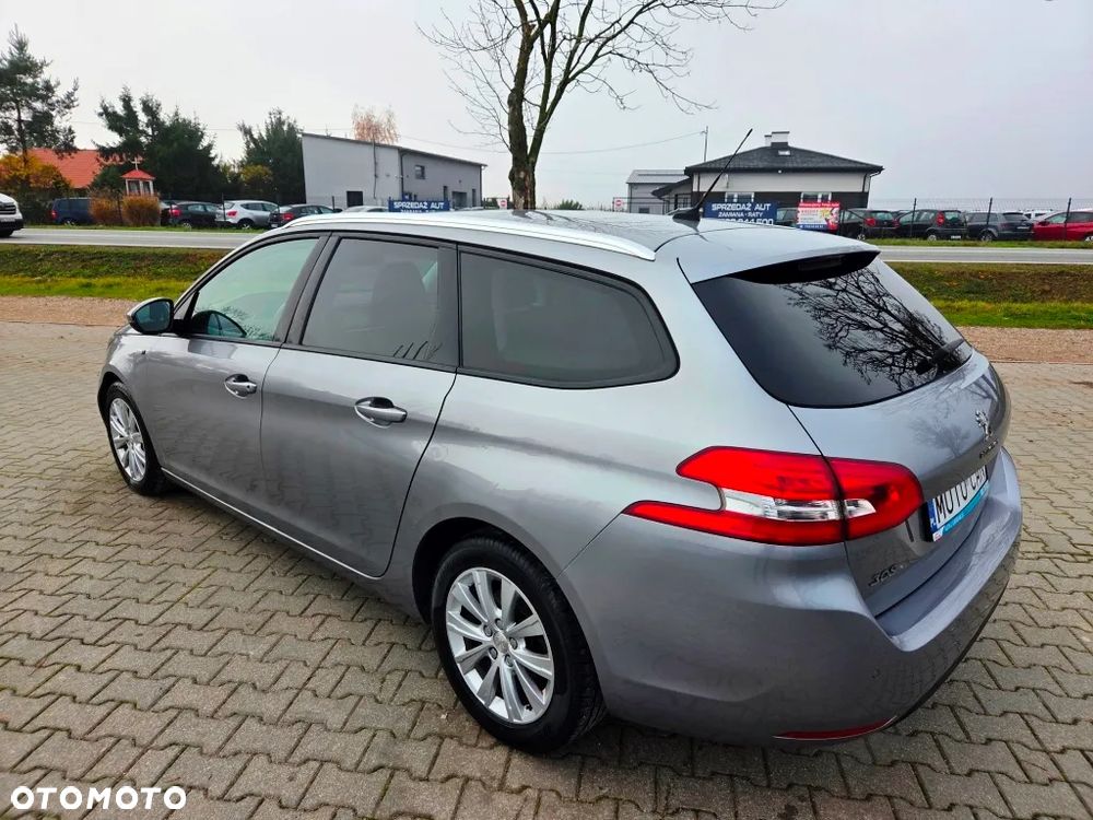 Peugeot 308 1.6 e-HDi Allure S&S - 14