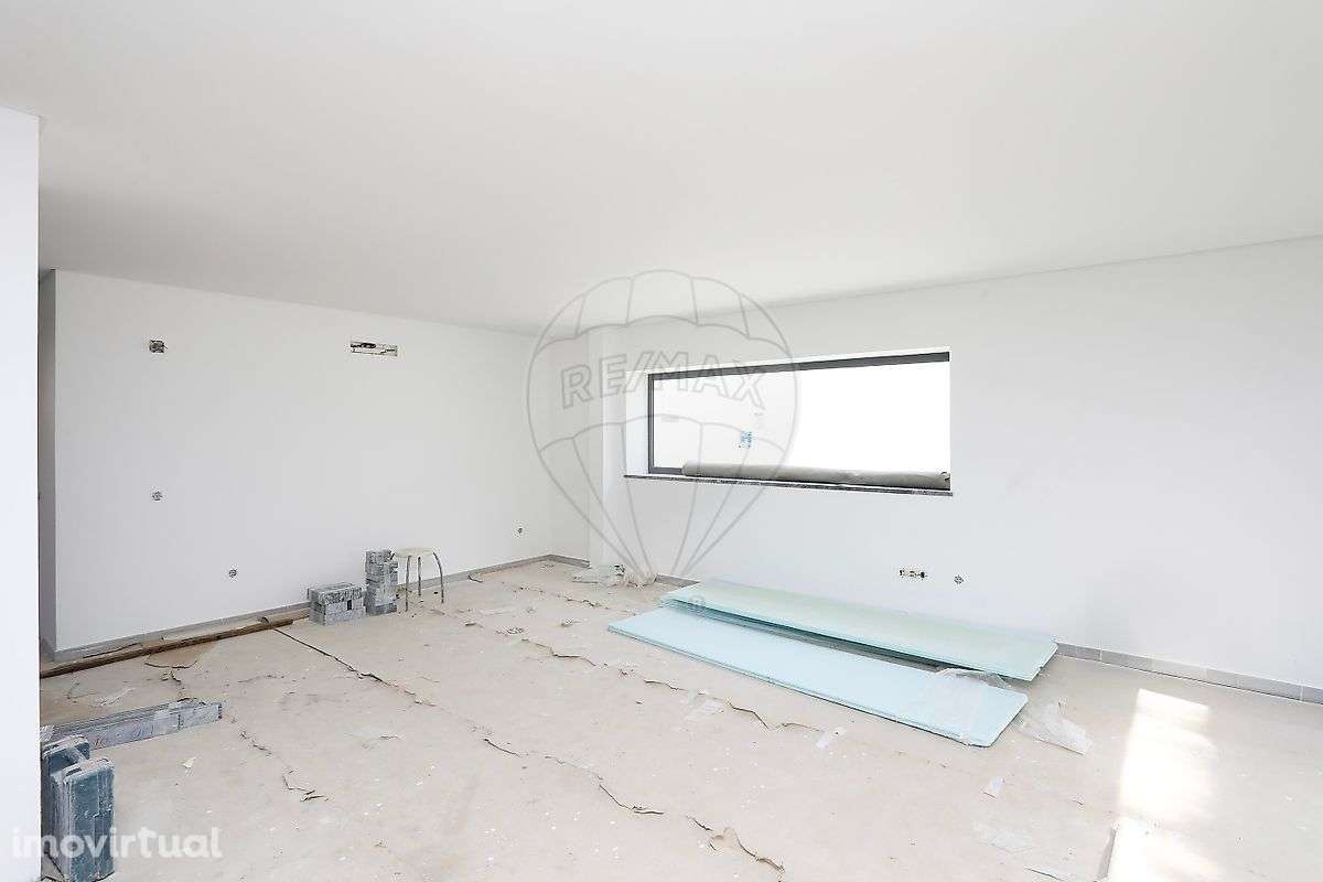 Moradia T4 para venda - Grande imagem: 3/30