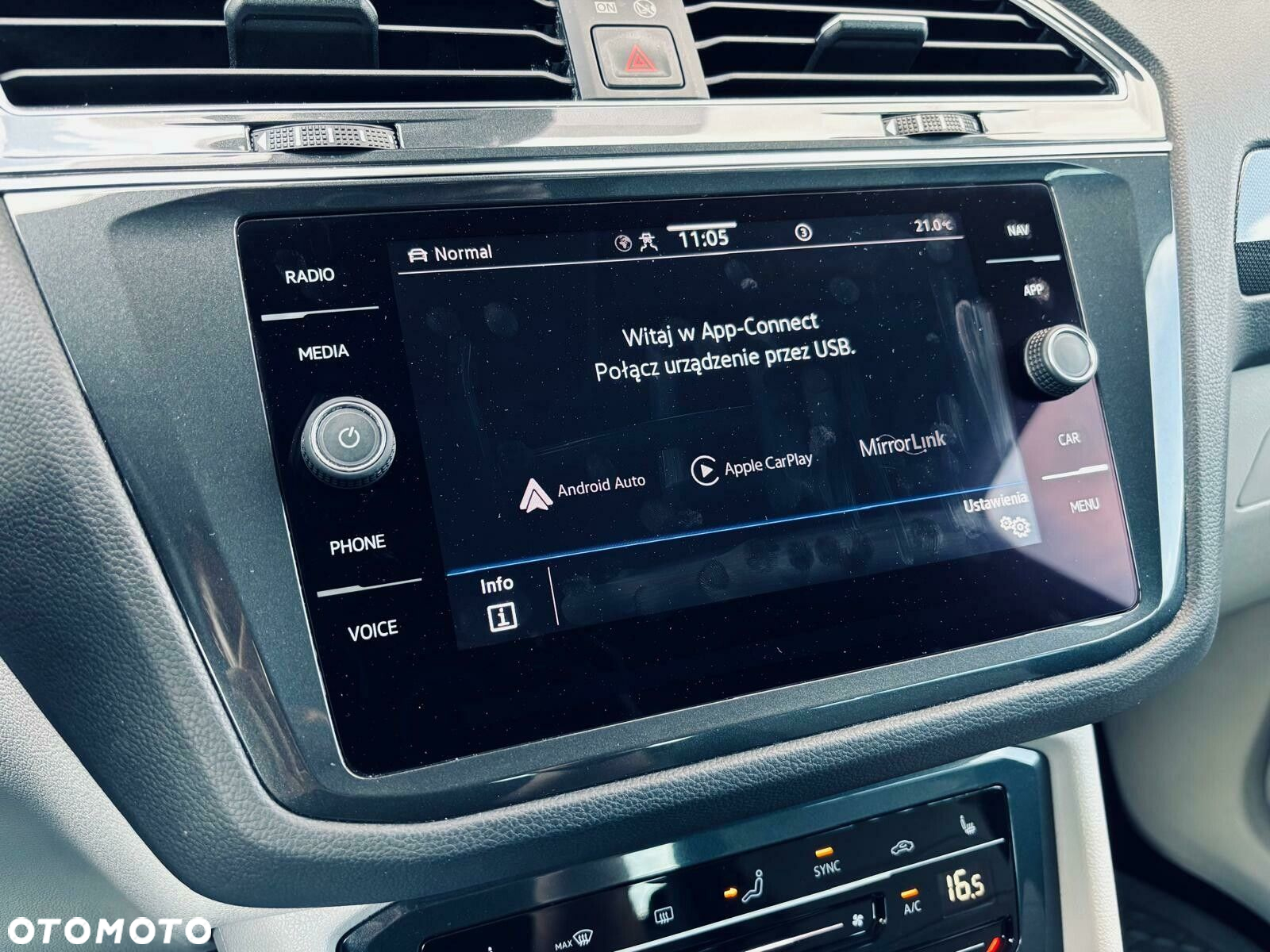 Volkswagen Tiguan 1.5 TSI EVO Elegance DSG - 27