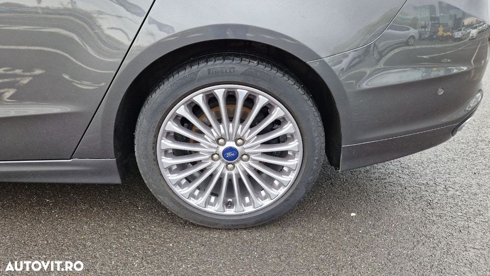 Ford Mondeo 2.0 TDCi Powershift Titanium - 17