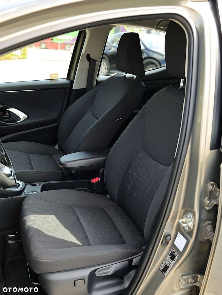 Toyota Yaris - 13