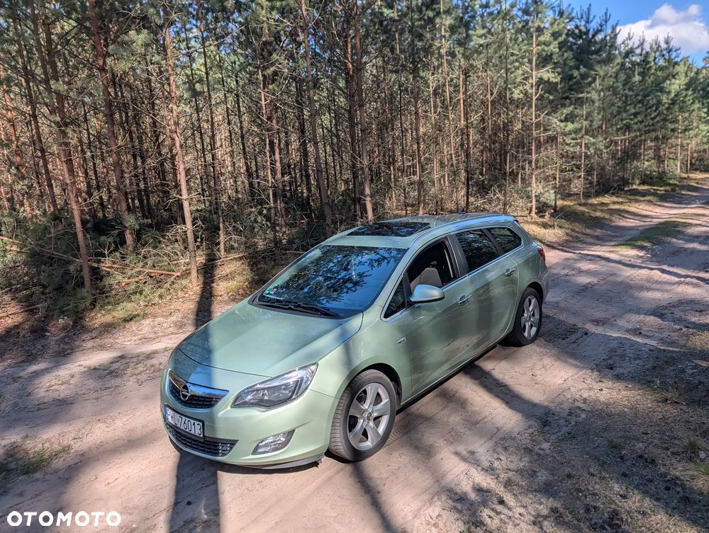 Opel Astra 1.4 Turbo - 2