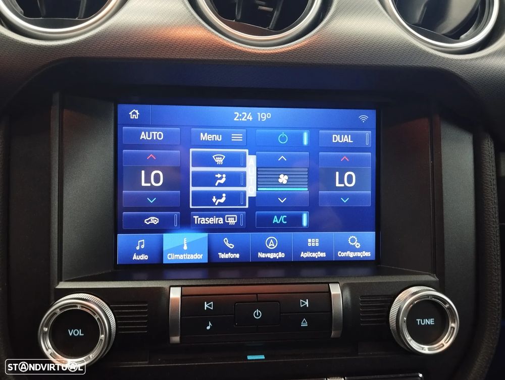 Ford Mustang 2.3i EcoBoost - 39