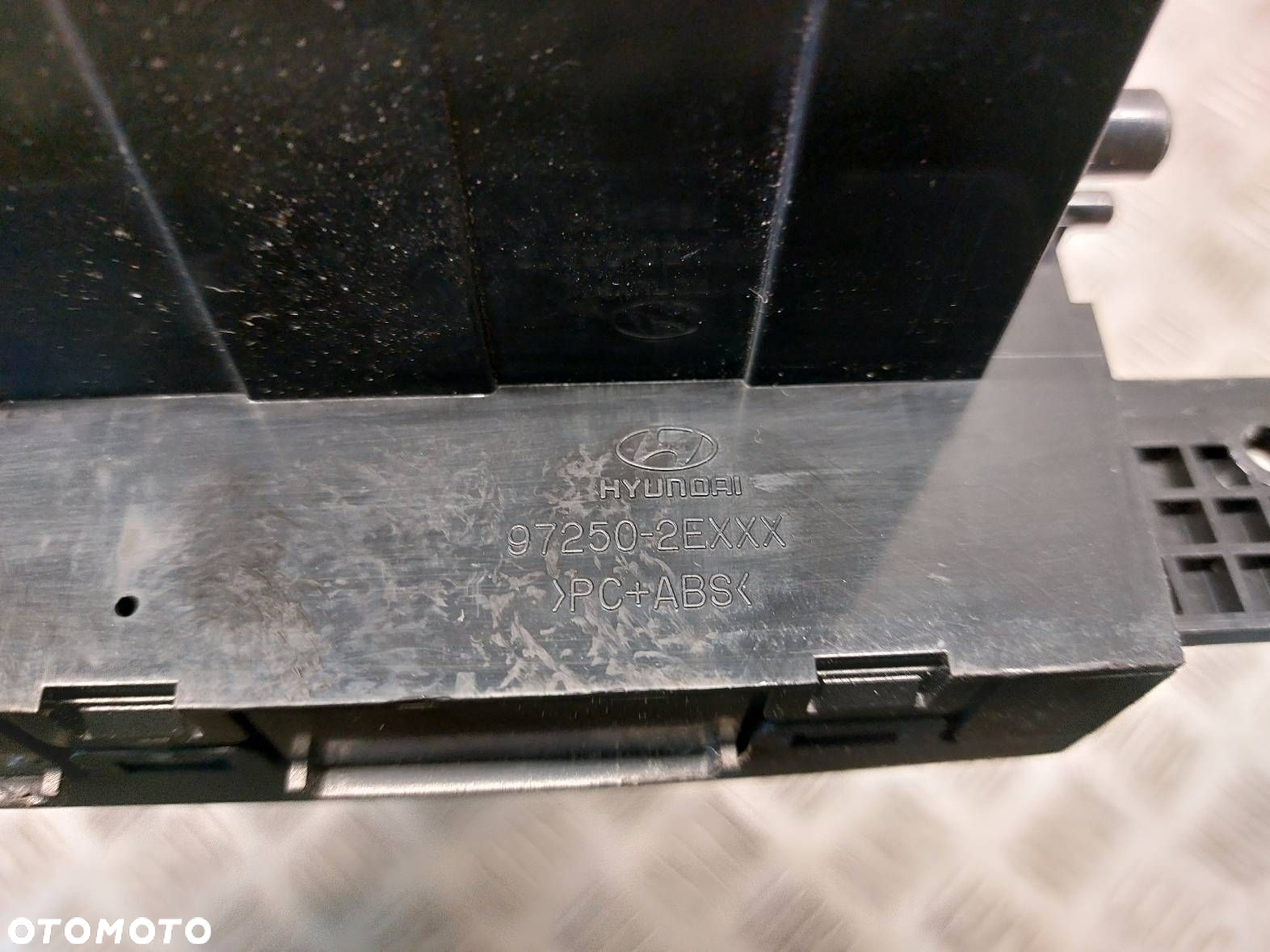 PANEL NAWIEWU HYUNDAI TUCSON I 97250-2EXXX - 4