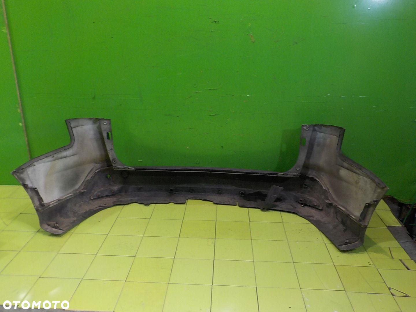 FORD FOCUS MK3 1.0 B 14r 5D KOMBI zderzak tyl - 7