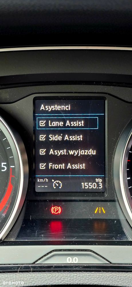 Volkswagen Passat 2.0 TDI SCR (BlueMotion Technology) 4Motion Highline - 18