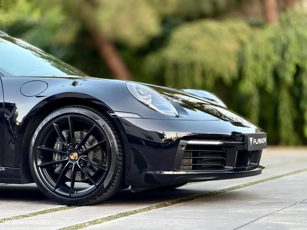 Porsche 911 (992) Carrera 4 PDK - 14