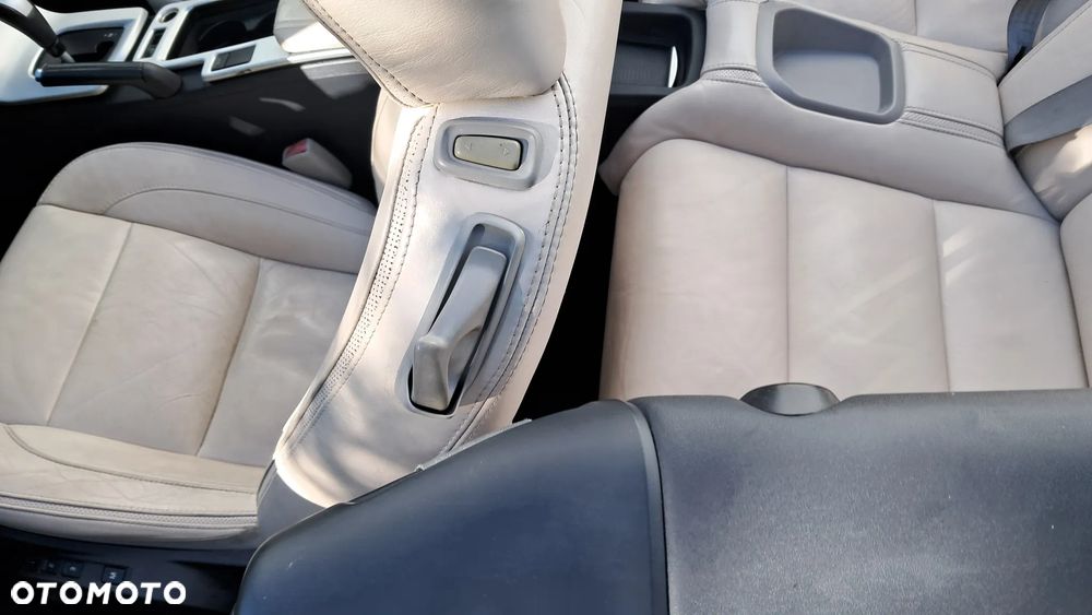 Volvo C70 T5 Inscription - 24