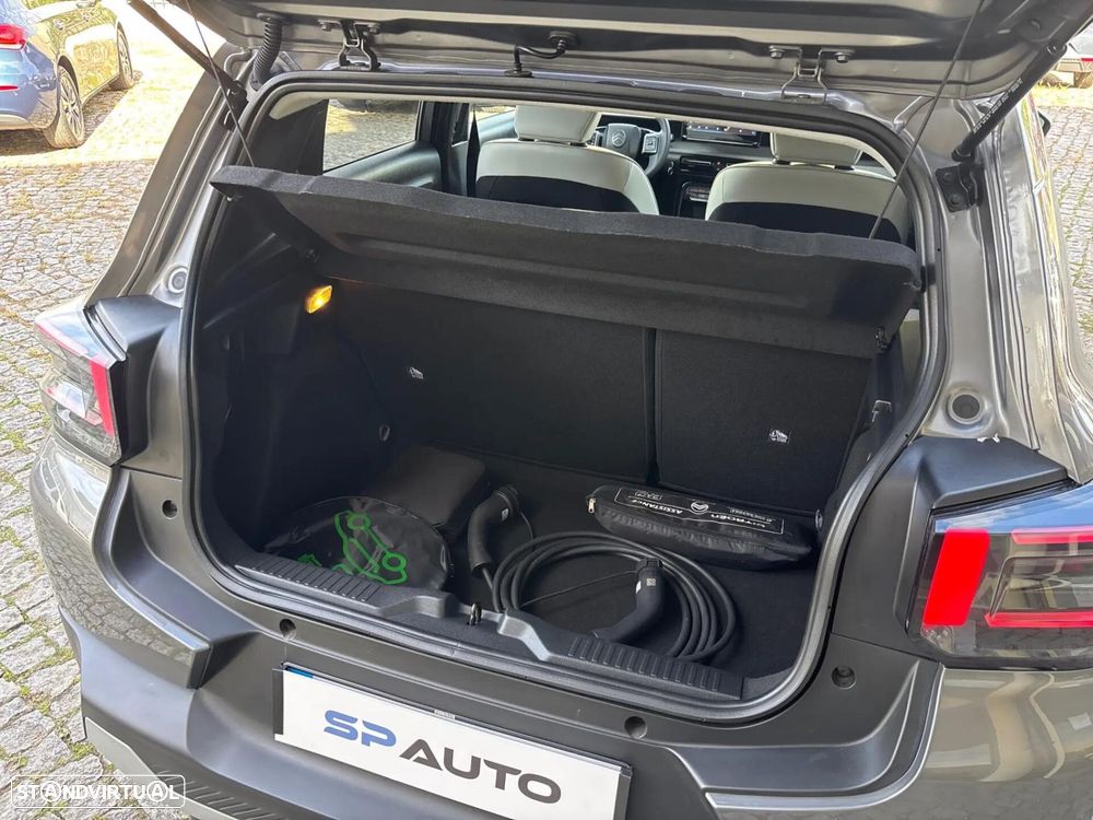 Citroën e-C3 44 kWh Autonomia Conforto Max - 29