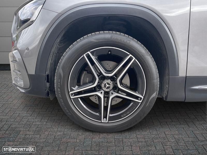 Mercedes-Benz GLB 180 d AMG Line - 5