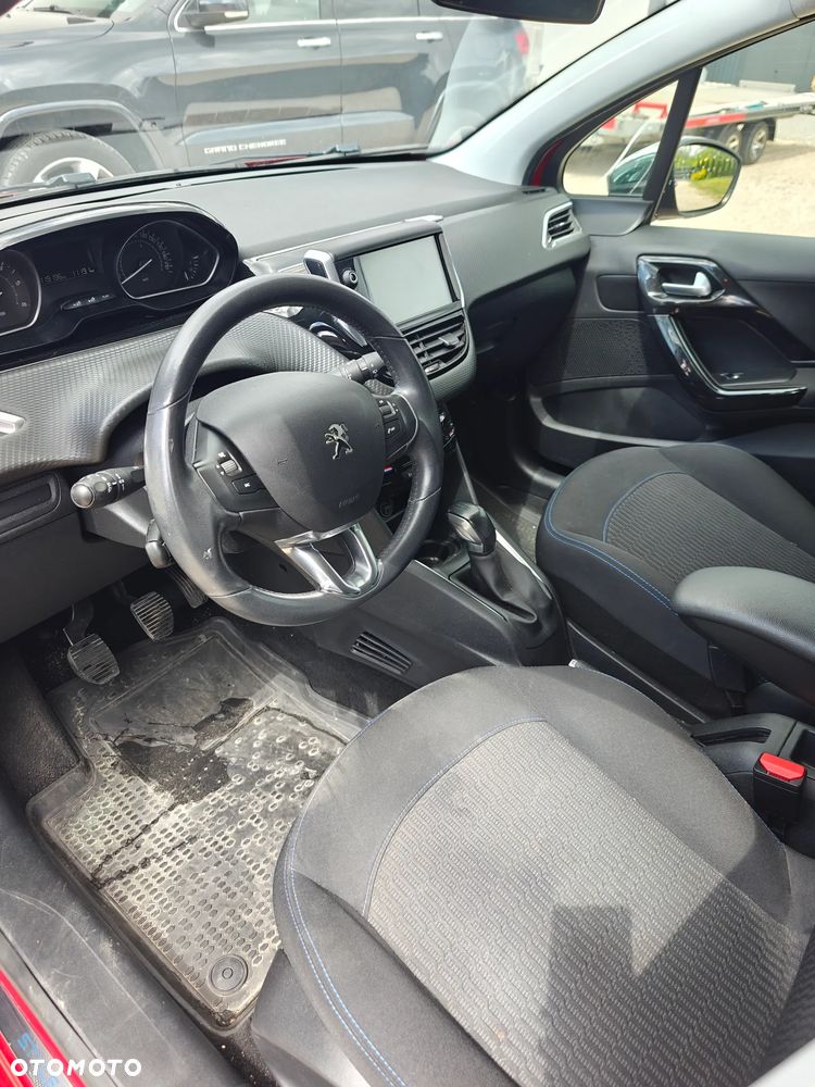 Peugeot 208 1.6 BlueHDi Active - 8