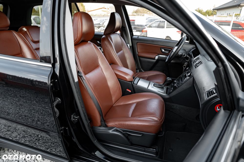 Volvo XC 90 D5 Sport - 24