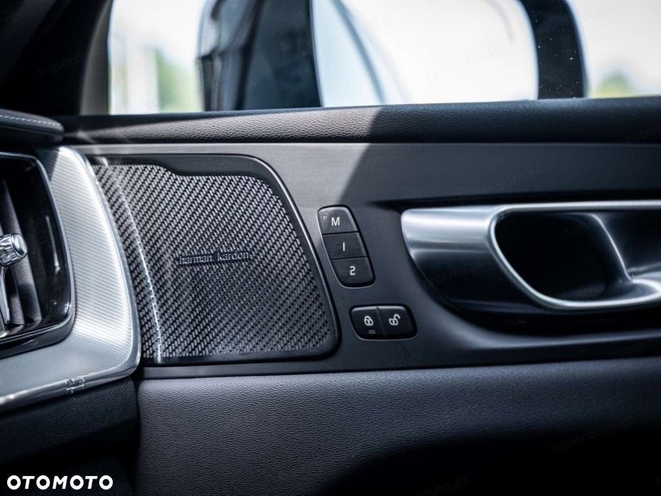 Volvo XC 60 - 17