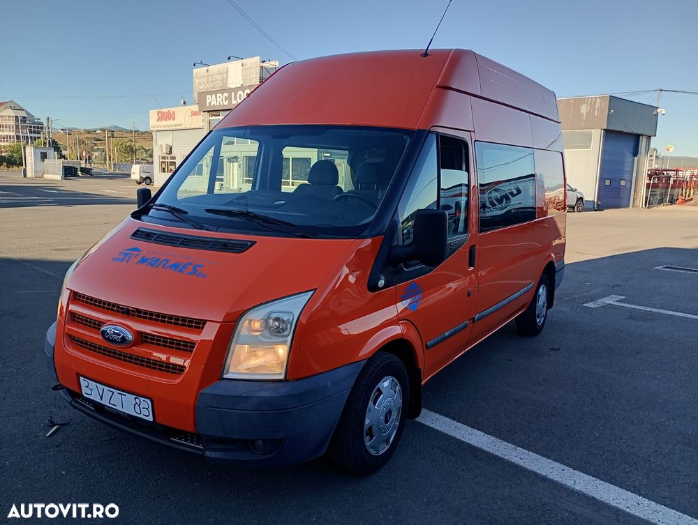 Ford Transit Turneo - 11
