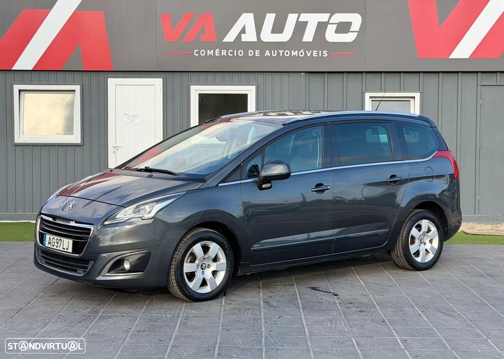 Peugeot 5008 — fotografia 3