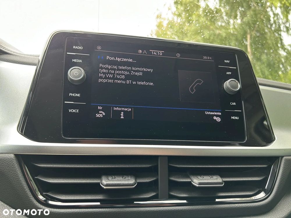 Volkswagen T-Roc - 19