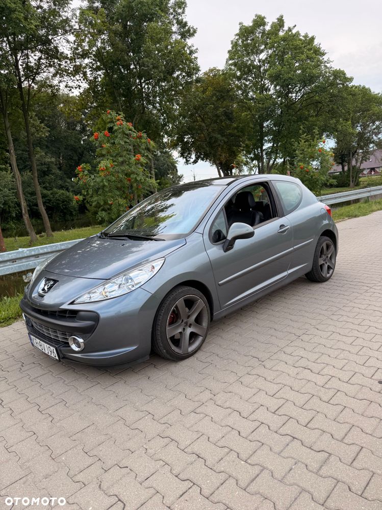 Peugeot 207 - 2