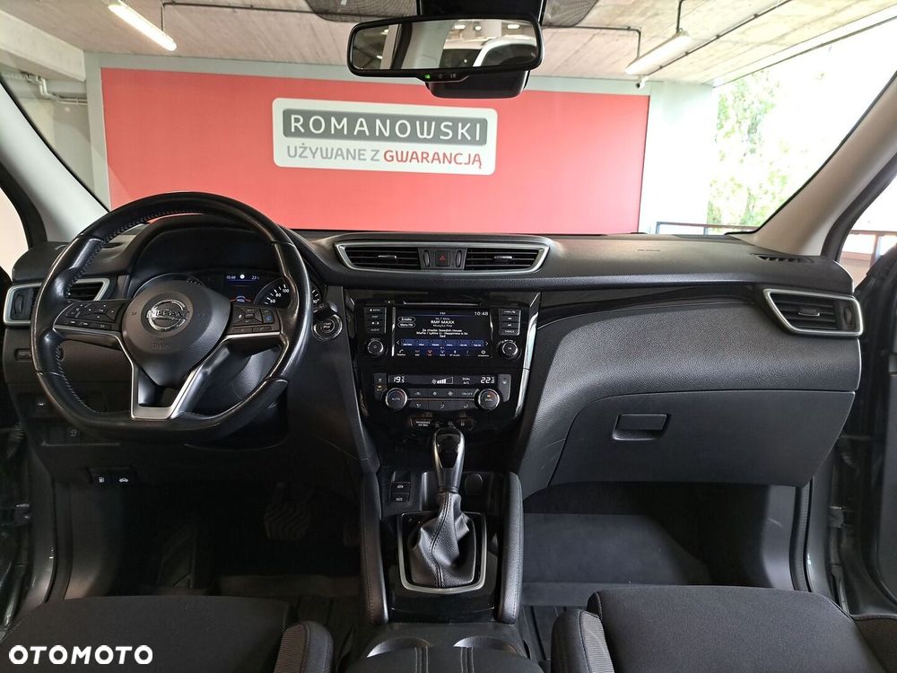 Nissan Qashqai 1.3 DIG-T N-Connecta DCT - 19