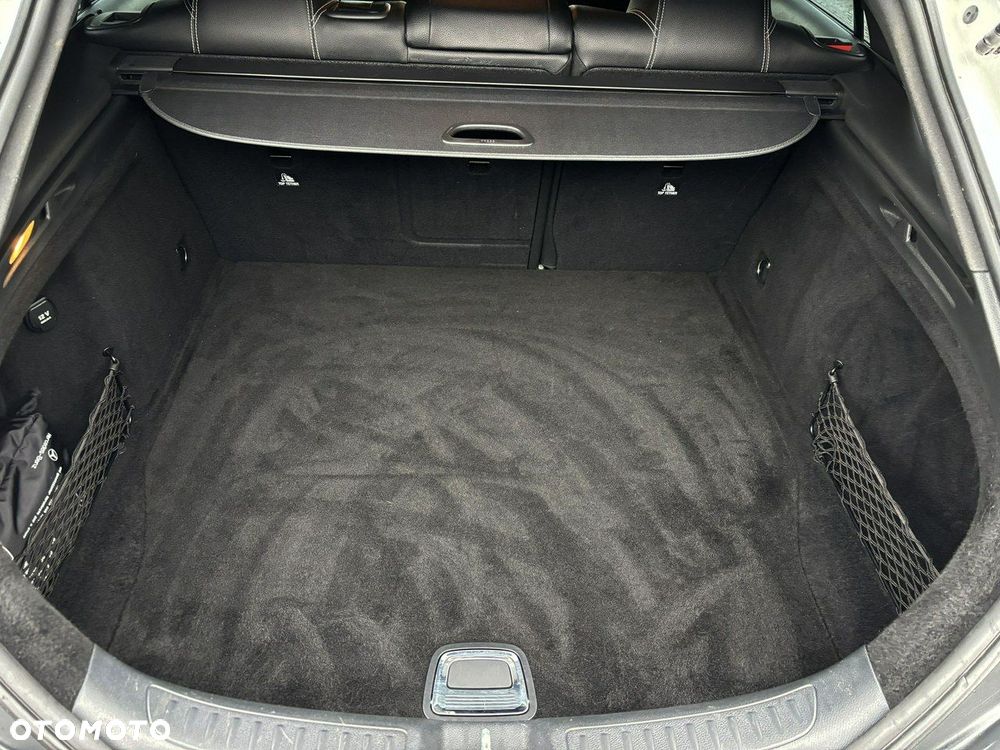 Mercedes-Benz CLA 200 AMG Line - 5