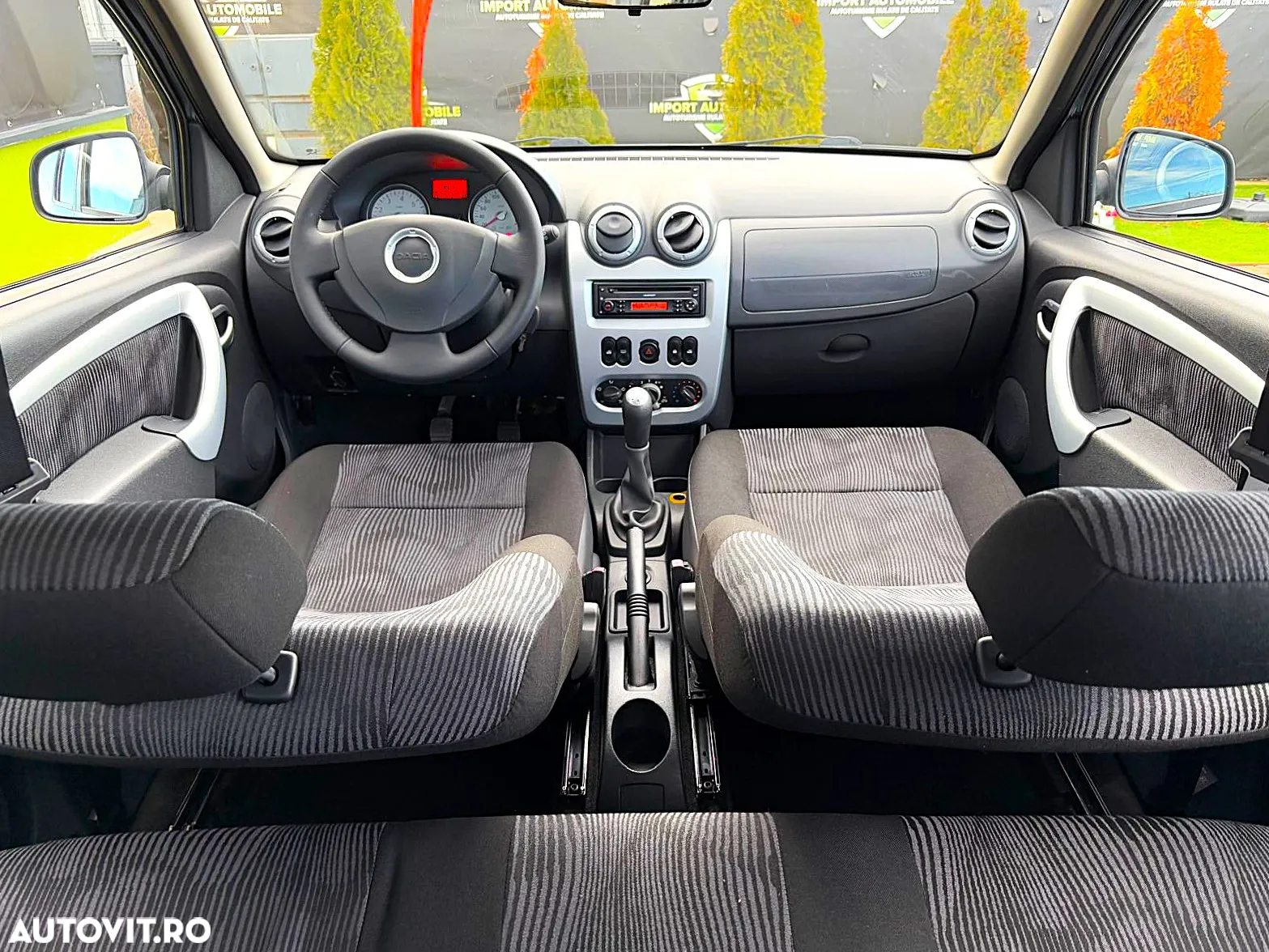 Dacia Sandero - 8
