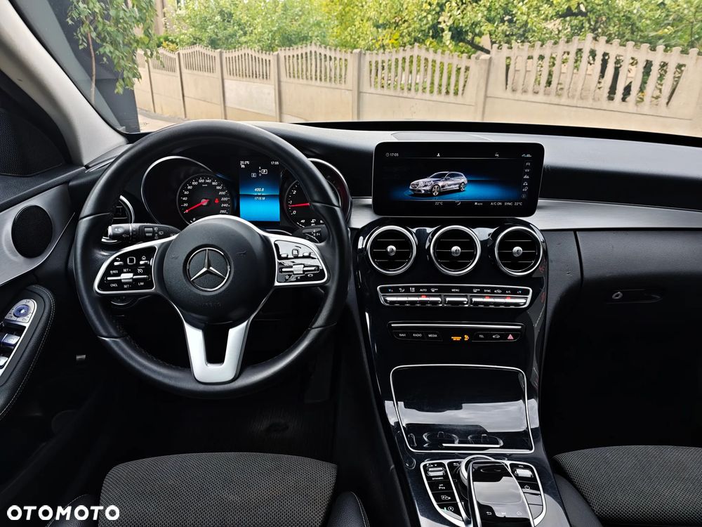 Mercedes-Benz Klasa C 180 9G-TRONIC Avantgarde - 13