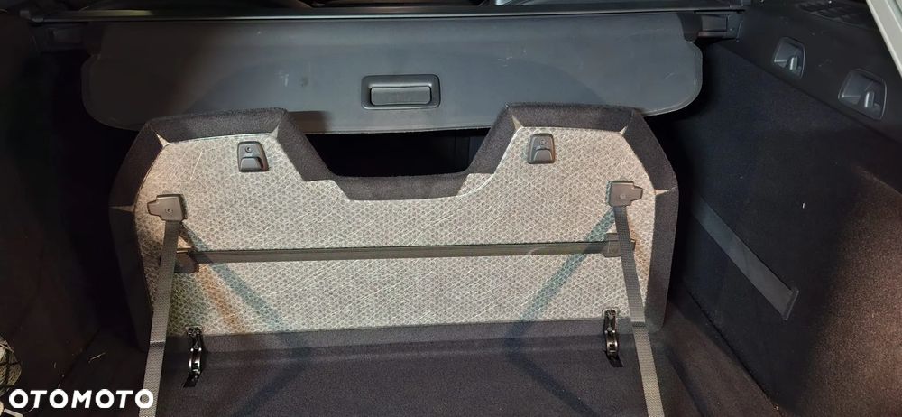 Volvo V60 D4 AWD - 9