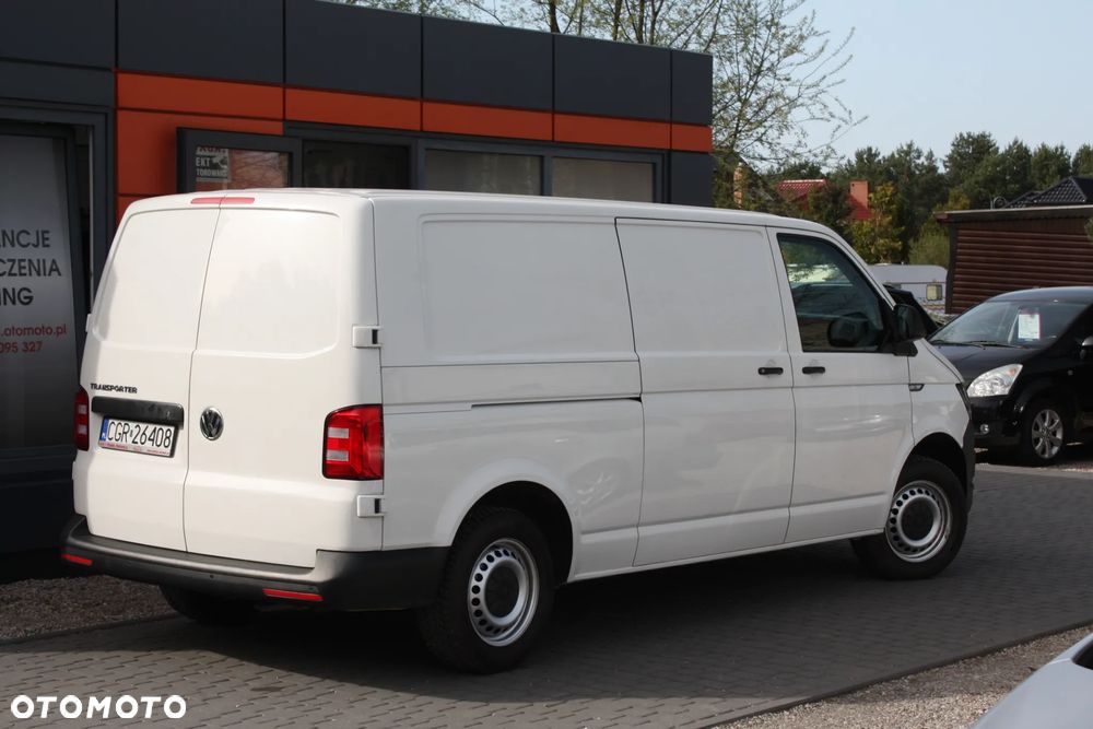 Volkswagen Transporter - 4