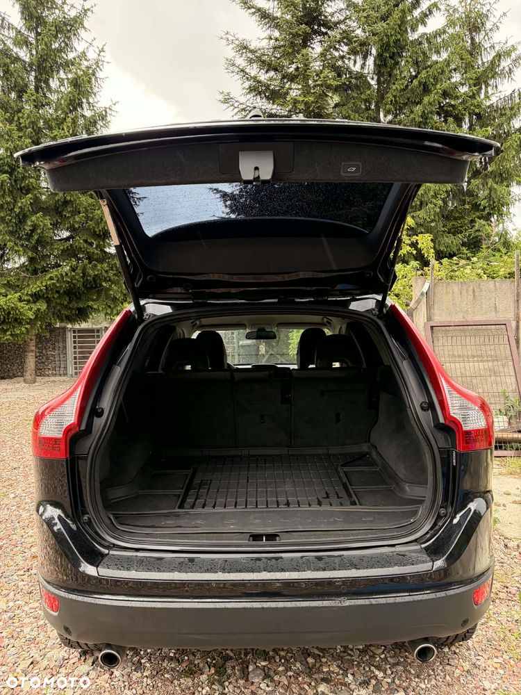 Volvo XC 60 D5 AWD Summum - 15