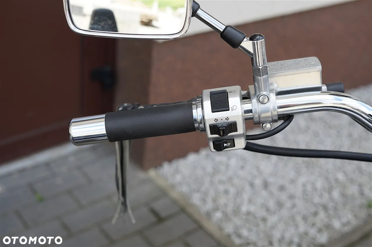 Suzuki VL 1500 Intruder LC - Boulevard C90 - 17
