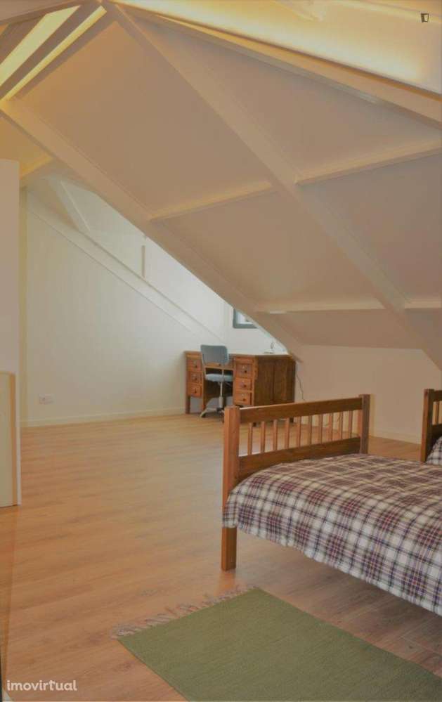 Quarto - localizado em Carnide Lisbon - Grande imagem: 2/17