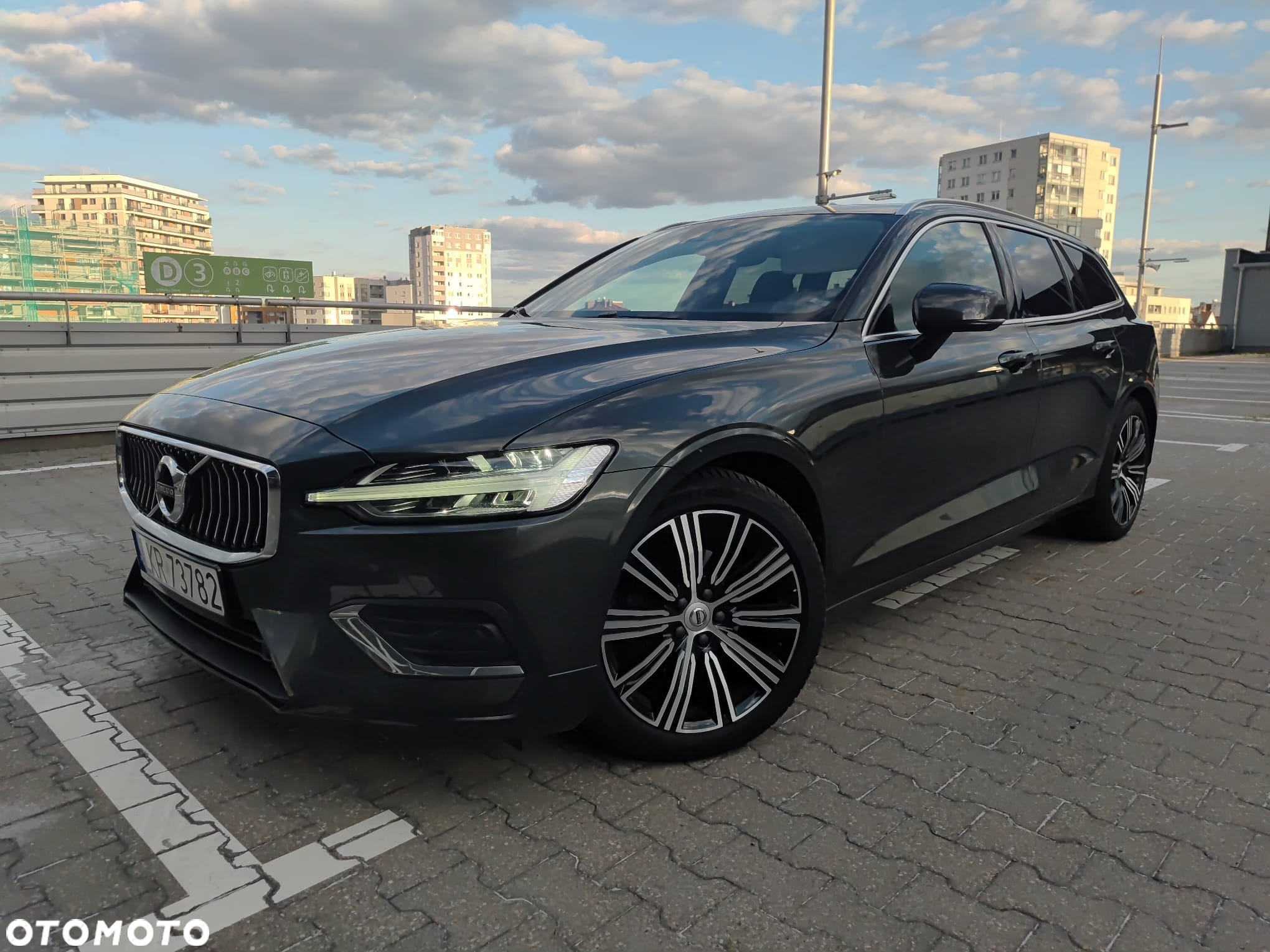 Volvo V60 - 13