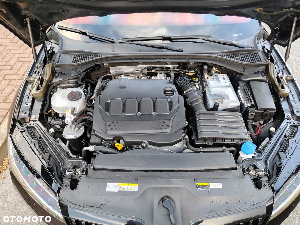Skoda Superb 2.0 TDI DSG Sportline - 39