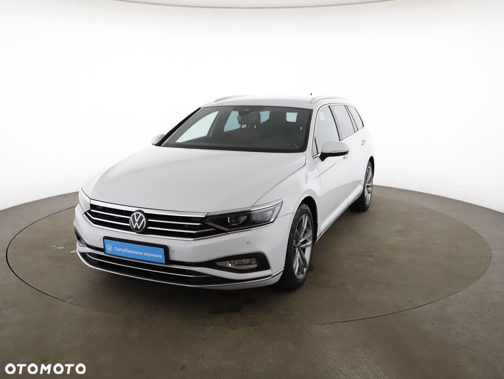 Volkswagen Passat Variant 2.0 TDI 4Mot Elegance DSG - 26