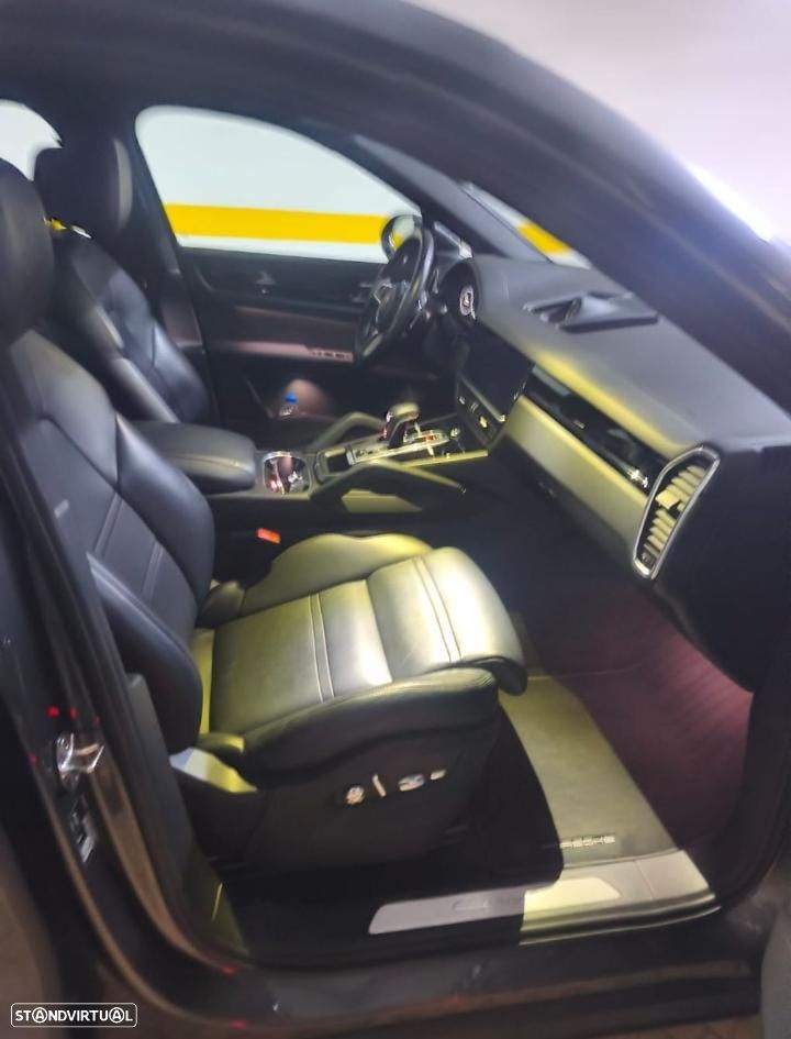 Porsche Cayenne Coupé - 6