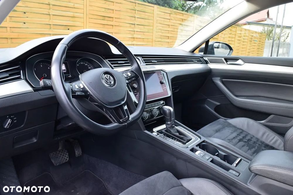 Volkswagen Passat 2.0 TDI BMT Highline DSG - 14