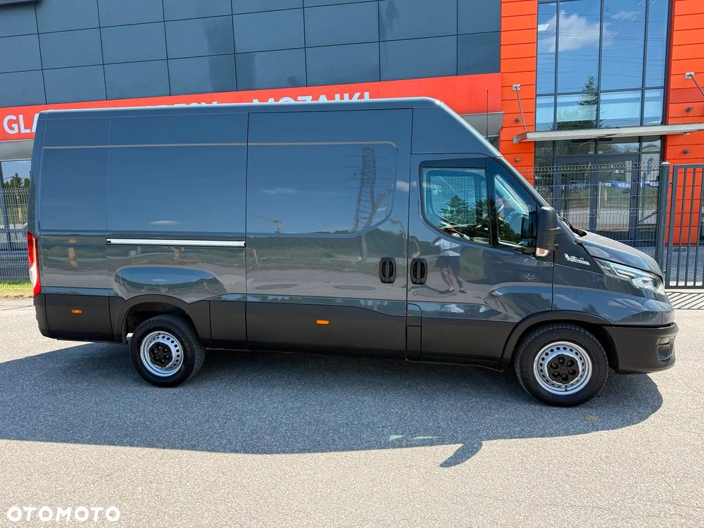 Iveco Daily 35S180, 3.0 180KM, L3H2, HiMatic, Niski przebieg, Bardzo zadbany - 17