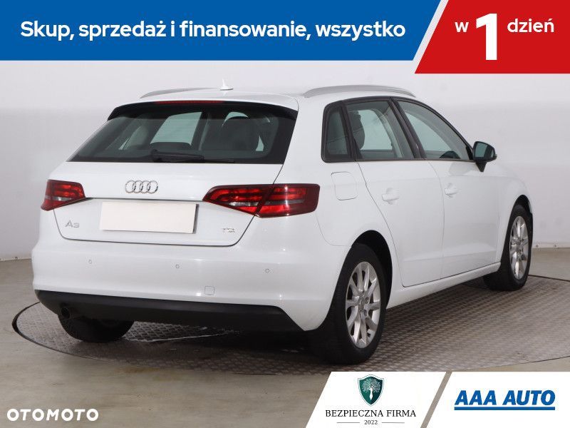 Audi A3 Sportback - 7
