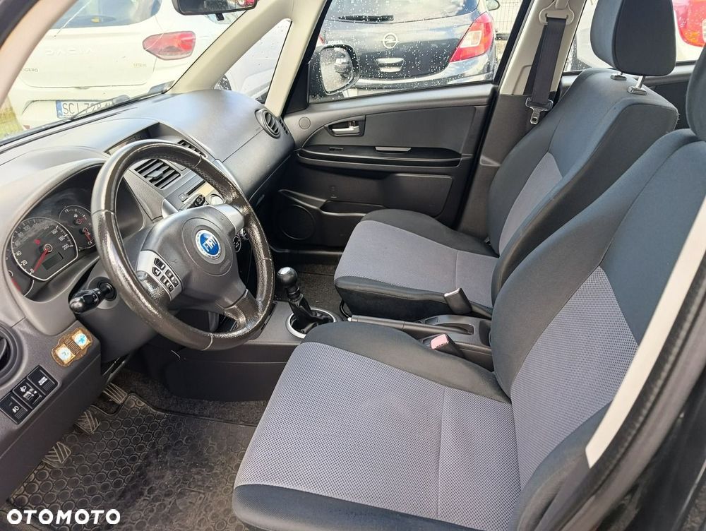 Fiat Sedici - 9