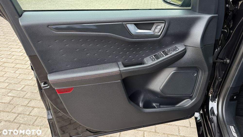 Ford Kuga 2.0 EcoBlue Hybrid ST-LINE - 24