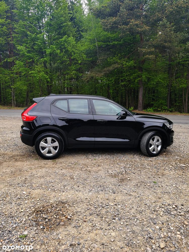Volvo XC 40 T2 Momentum - 5