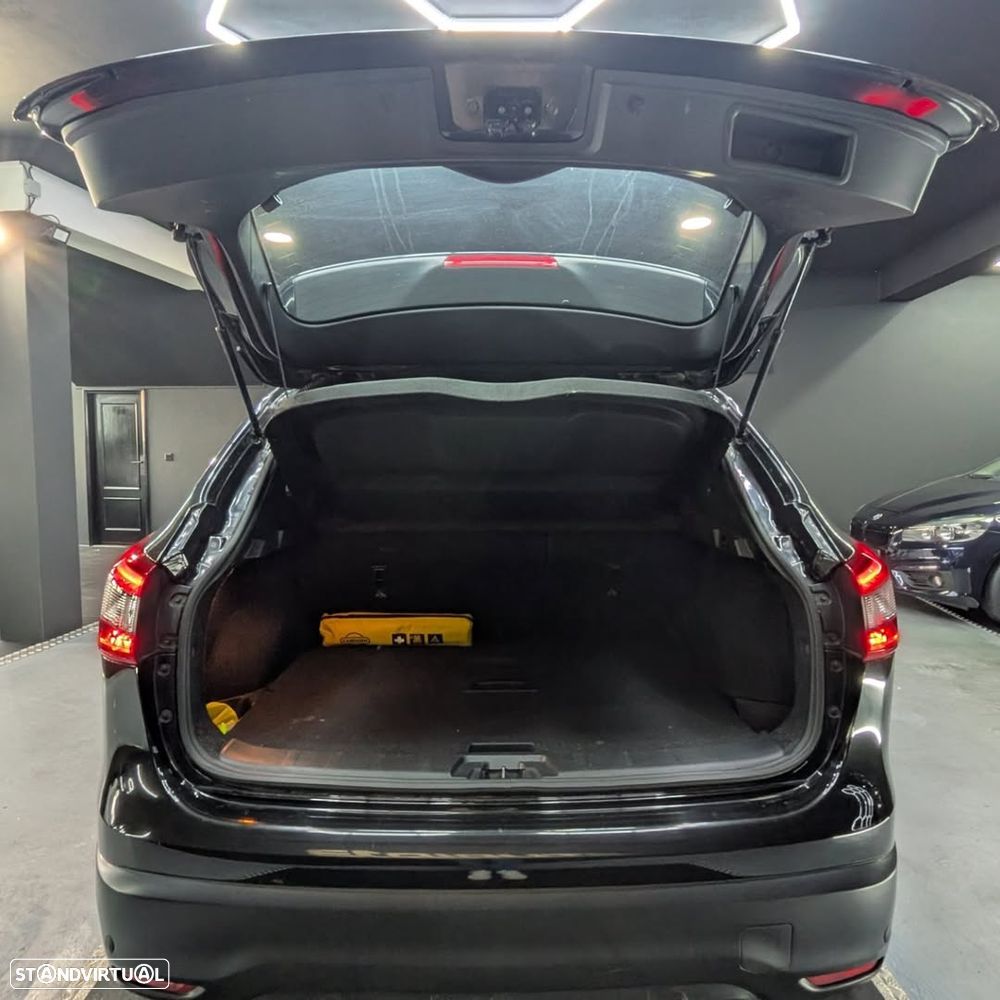 Nissan Qashqai 1.2 DIG-T Xtronic 360 - 14