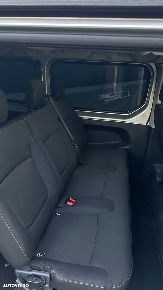 Nissan NV300 - 9
