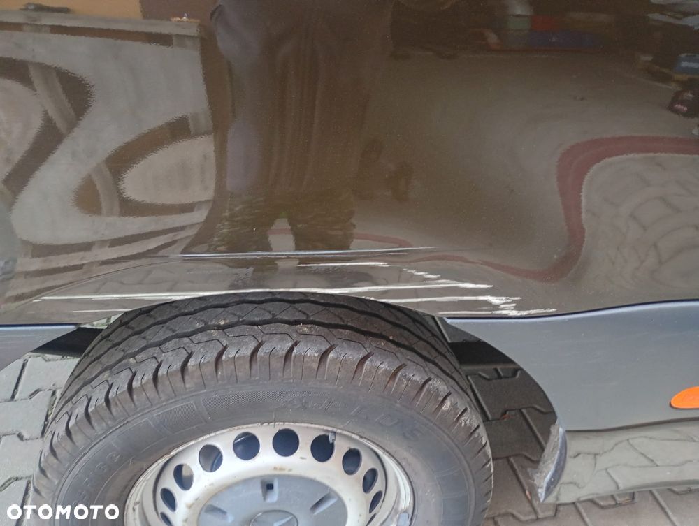 Mercedes-Benz Sprinter - 9